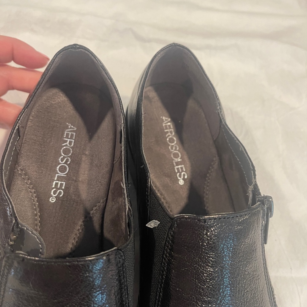 AEROSOLES Black Leather Flats - Picture 7 of 8